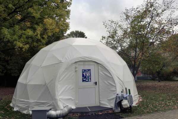 43571571_1375248532611596_5491872869195448320_n