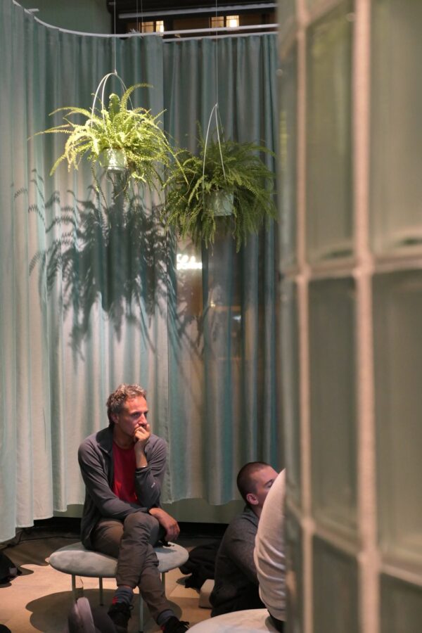 71593856_1650068765129570_2993800124678799360_n