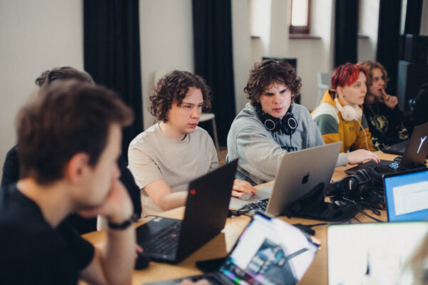 483364169_1062405279257612_1701607460670703036_n