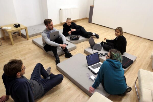 53012132_1470981389704976_4346032971090755584_n