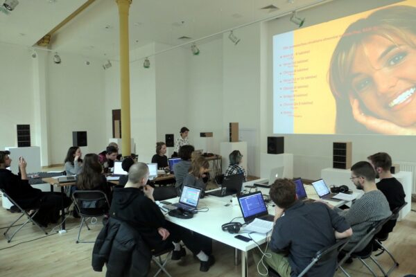 53389171_1470981006371681_8586142651273707520_n