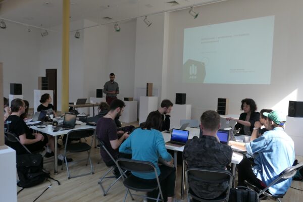 61113920_1533113300158451_3536493363064733696_n