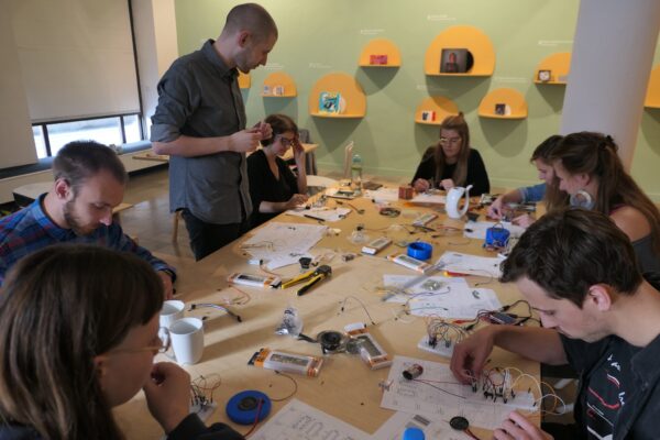 71919068_1646428032160310_5017956664402247680_n