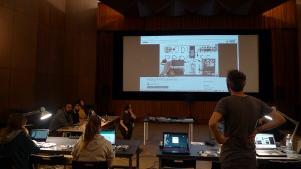 76932862_1696559007147212_545291556161060864_n